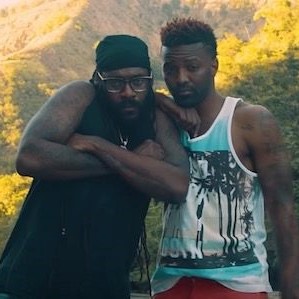 tarrus-riley-y-konshens-juntos-en-simple-blessing-dancehall