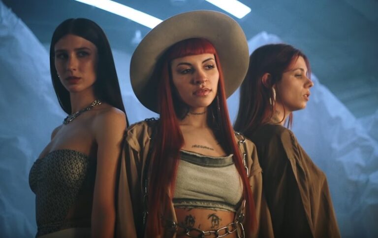 cazzu-saluta-un-2020-per-lei-fortunato-con-dándote-feat-chita-e-lara91k
