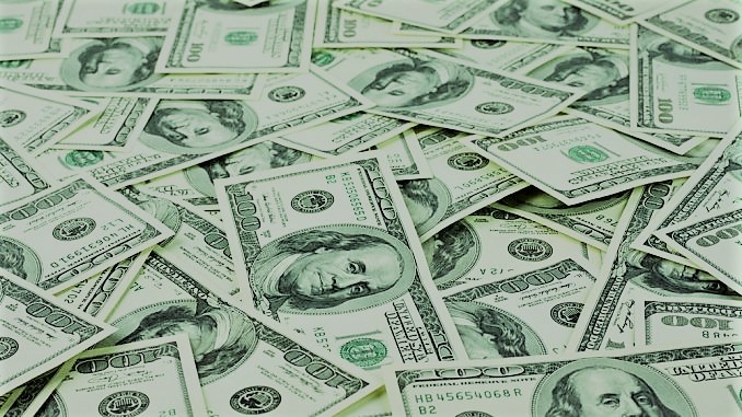 quanto-guadagna-un-cantante-reggaeton-per-concerto