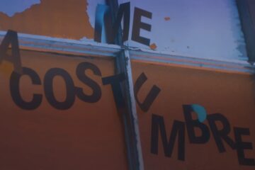 de-la-ghetto-y-arcangel-están-de-celebración-con-el-estreno-del-vídeo-de-su-tema-me-acostumbre