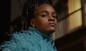 koffee-dio-a-conocer-el-video-musical-complementario-para-la-cancion-de-la-banda-sonora-de-the-harder-they-fall