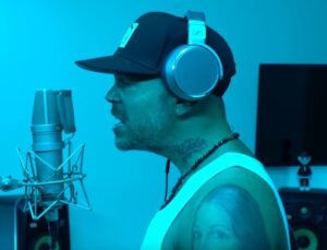 residente-se-lanza-directamente-contra-j-balvin-en-bzrp-music-sessions-49-de-bizarrap