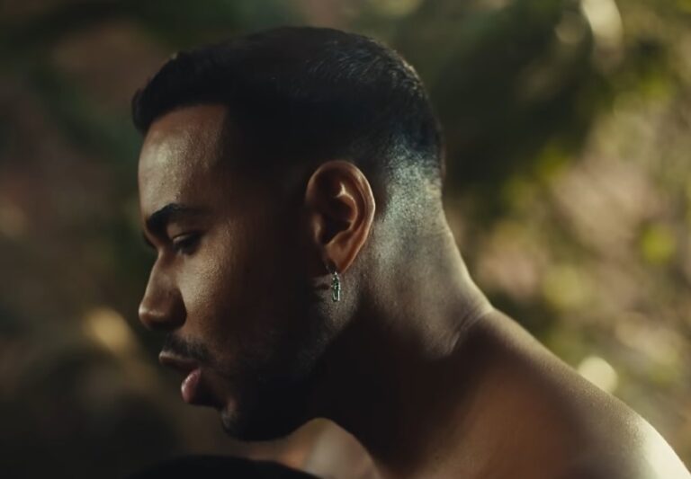 romeo-santos-anuncia-el-nacimiento-de-su-cuarto-hijo-con-solo-conmigo