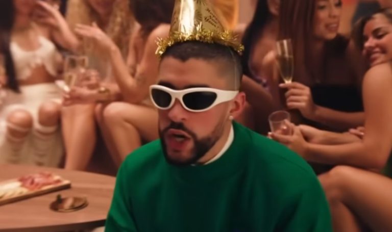 bad-bunny-y-bryant-myers-sorprenden-con-el-inesperado-lanzamiento-del-video-de-seda-y-encienden-el-debate