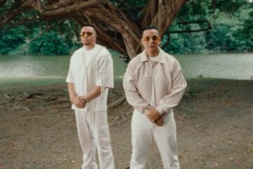 daddy-yankee-y-alex-zurdo-van-mas-alla-de-la-musica-con-abcd