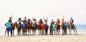 konshens-lanza-yard-man-con-un-videoclip-que-hace-justicia-al-titulo
